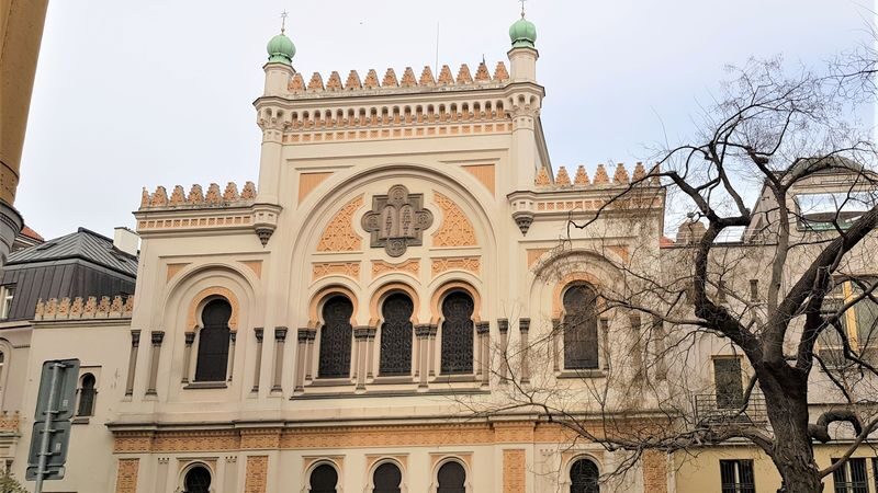 Prague Jewish Quarter Half-Day Tour with Expert Guide - A guided walk built around Prague’s Jewish history