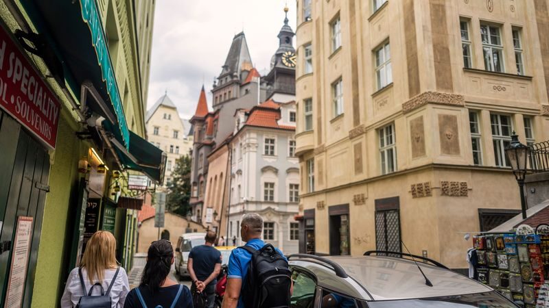 Prague Jewish Quarter Half-Day Tour with Expert Guide - What the half-day format means for your plans