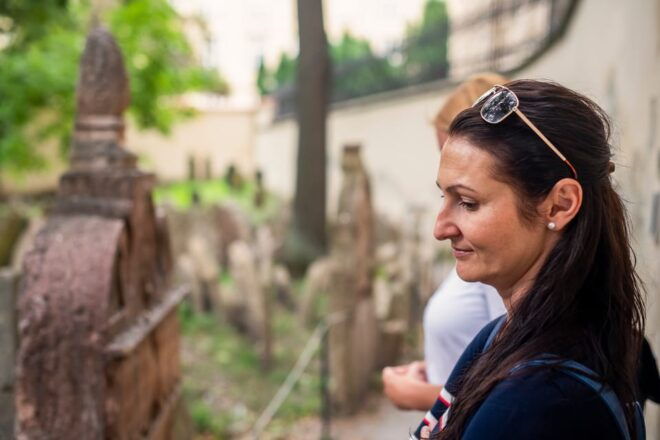 Prague: Jewish Quarter Walking Tour With Admission Tickets - Accessibility Information