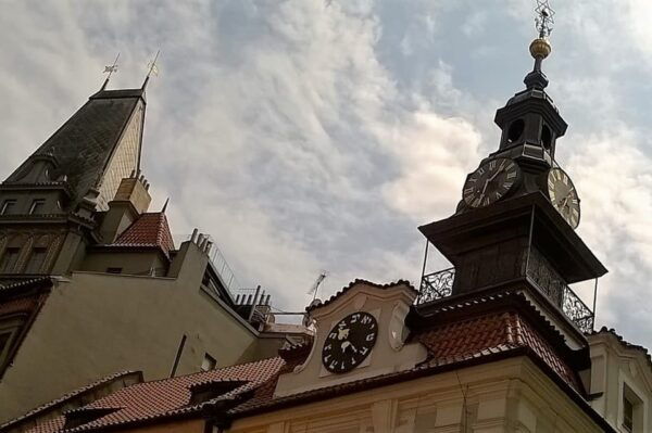 Prague: Jewish Quarter Walking Tour With Admission Tickets - Booking and Cancellation Policy