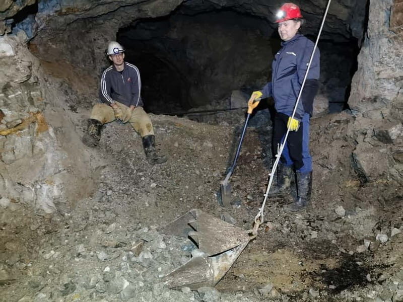 Prague: Jílové Gold Mine Tour: From Geology to Pyrotecnics - What Makes This Tour Truly Stand Out?