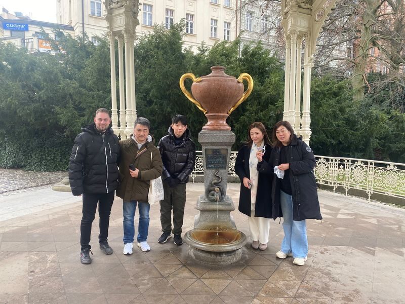 Prague Karlovy Vary Full-Day Small Group Guided Tour - Sampling the spring water