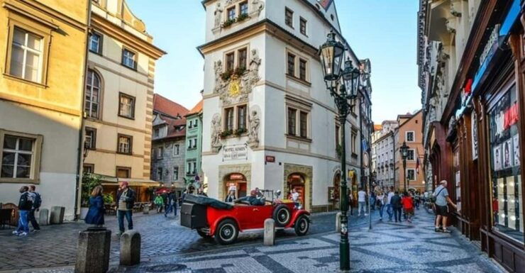 Prague: Must-See Attractions Walking Tour - Good To Know