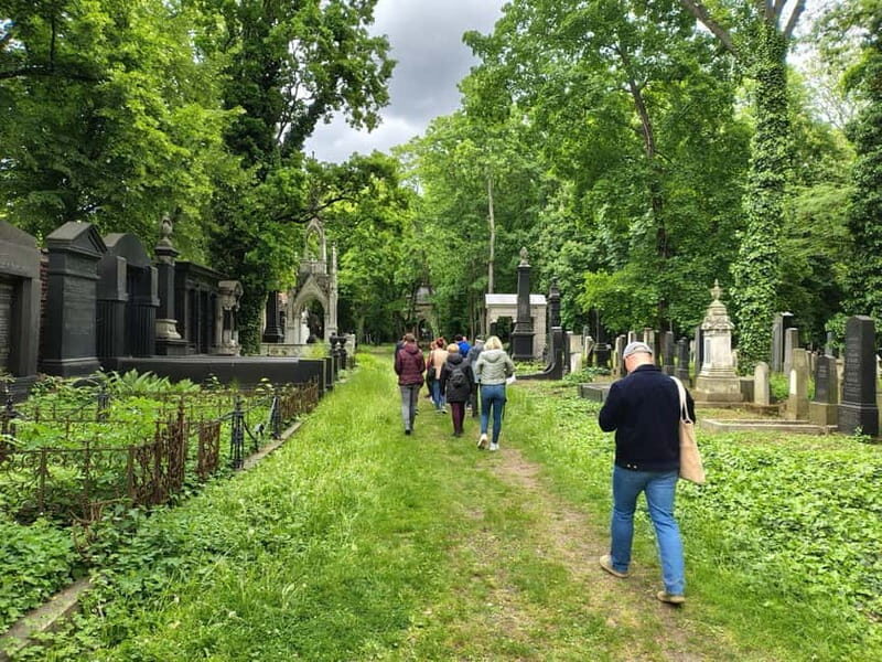 Prague: New Jewish Cemetery Guided Tour - Final Thoughts