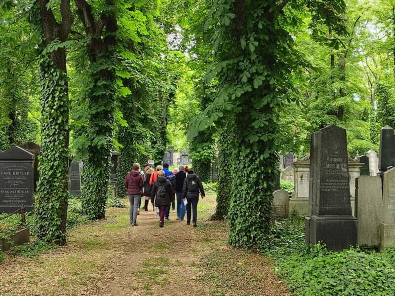 Prague: New Jewish Cemetery Guided Tour - FAQ