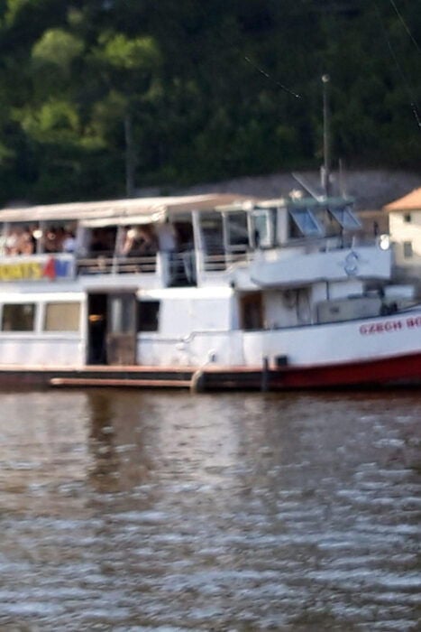 Prague: New Year's Eve Cruise through Midnight - FAQ