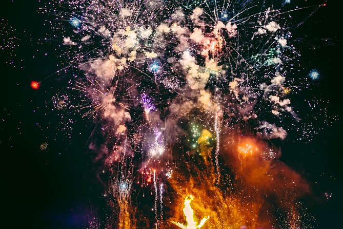 Prague Nightlife Party - Booking and Cancellation Policies