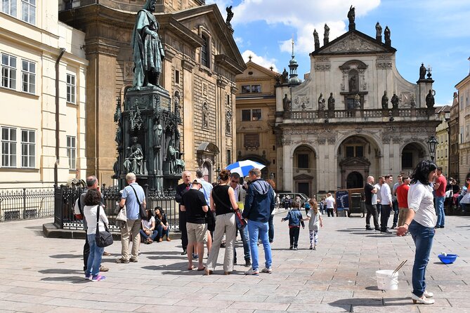 Prague Old Town And Beer Walking Tour Including Dinner - Meeting and Pickup Details