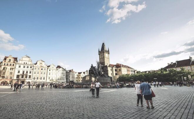 Prague: Old Town and Jewish Quarter Guided Walking Tour - Architectural Wonders