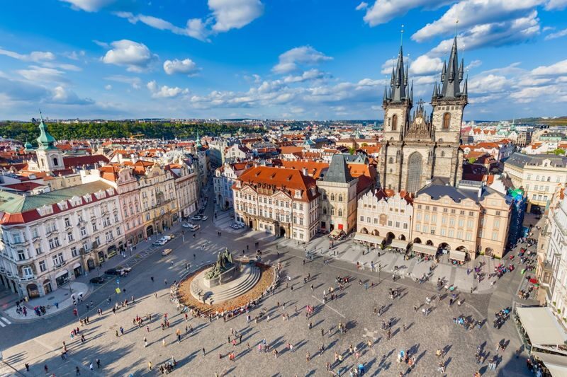 Prague Old Town & Charles Bridge Half-Day Walking Tour - What to know before you book