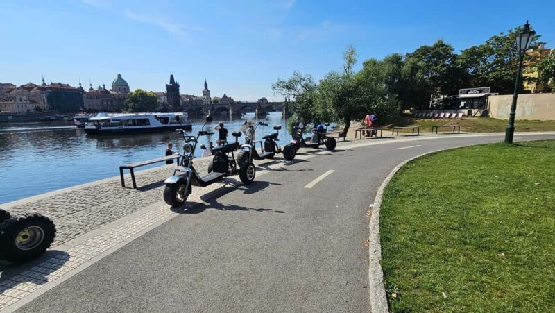 Prague Old Town: Guided Tour on eScooters - FAQ