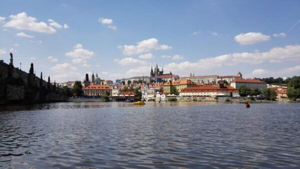 Prague: Old Town Guided Walking Tour and City Boat Ride - Meeting Point Details
