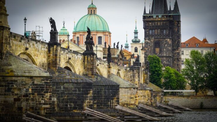 Prague: Old Town Highlights & Hidden Gems Guided Tour - Tour Activity Details