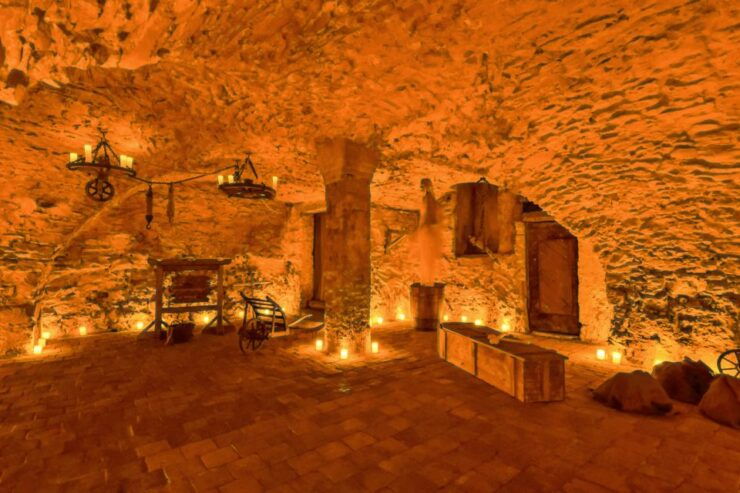 Prague: Old Town, Medieval Underground & Dungeon Tour - Tour Duration and Starting Times