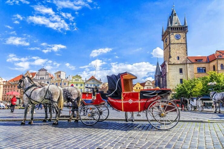 Prague: Old Town Tour With Audio Guide - Key Attractions to Explore