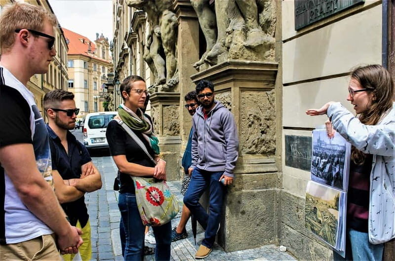 Prague: Oldtown, Medieval Underground & Dungeon History Tour - FAQ