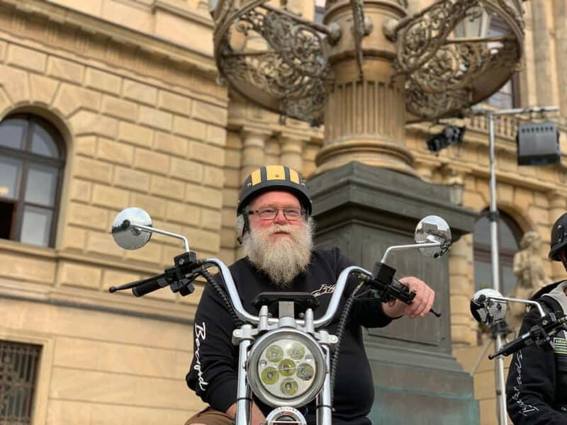 Prague: Panoramic Viewpoints Guided Electric Tricycle Tour - Who Should Consider This Tour?