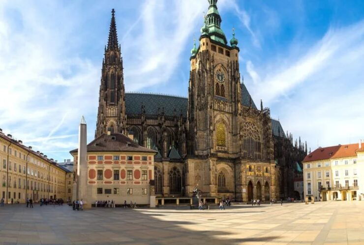 Prague: Prague Castle Guided Tour - Good To Know