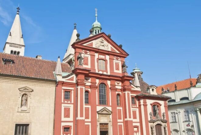 Prague: Prague Castle Guided Tour - Inclusions