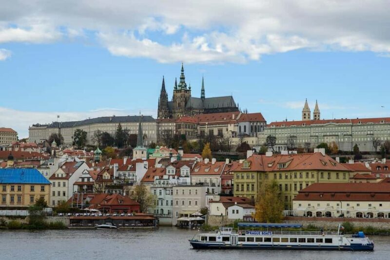 Prague: Private 2 & Half-Day City Tours with Local Guide - Final Thoughts