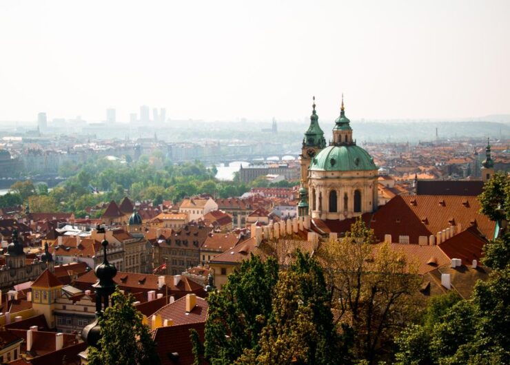 Prague: Private Architecture Tour With a Local Expert - Tour Duration and Flexibility