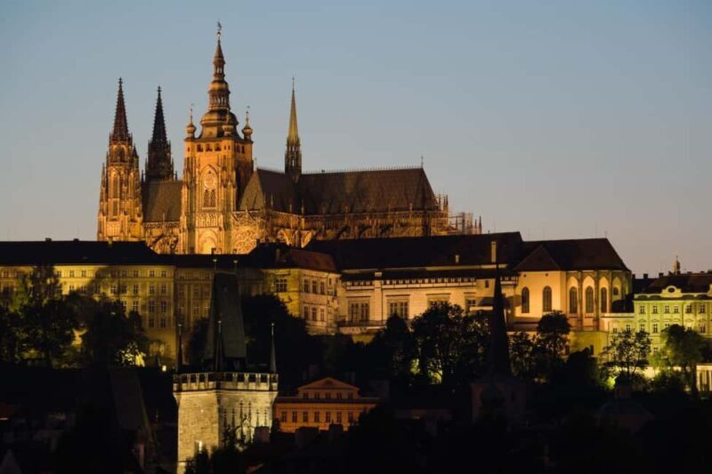 Prague: Private Castle Tour with Limousine-alone at catle - Transportation and Timing