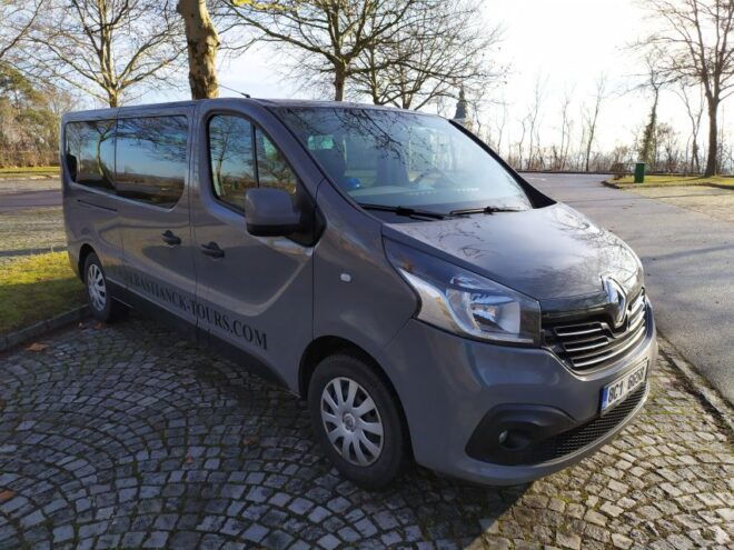Prague: Private One-Way Transfer to Passau - Other Transfer and Ticket Options in Prague