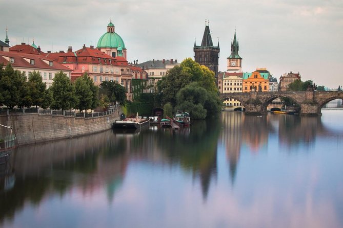 Prague Private Photo Tour for Photography Enthusiasts - Group Size & Transportation