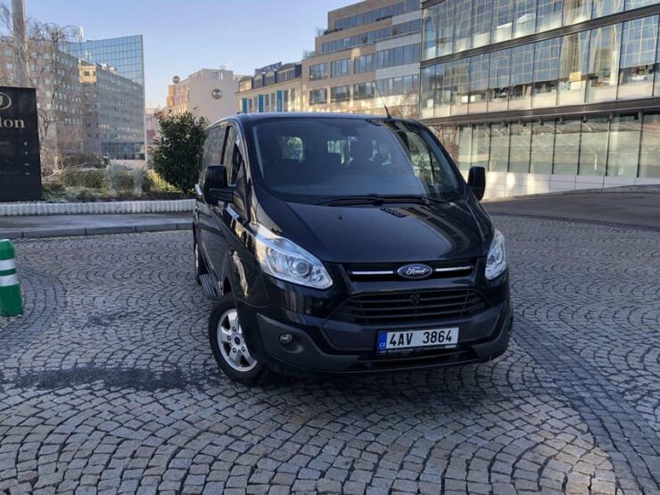 Prague: Private Transfer to the Airport by Minivan (Prg) - Booking Your Transfer