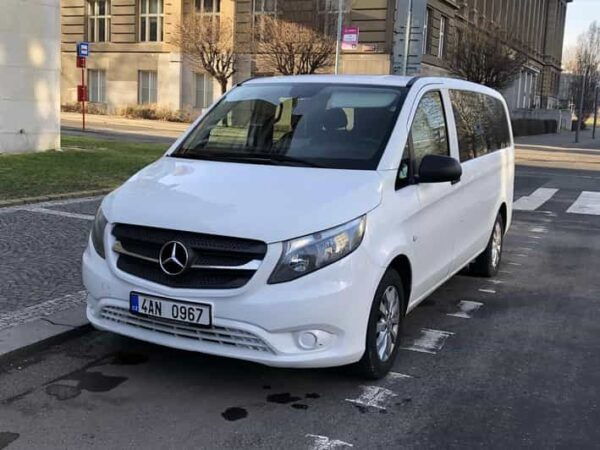 Prague: Private Transfer to the Airport by Minivan (Prg) - Tips for a Smooth Transfer