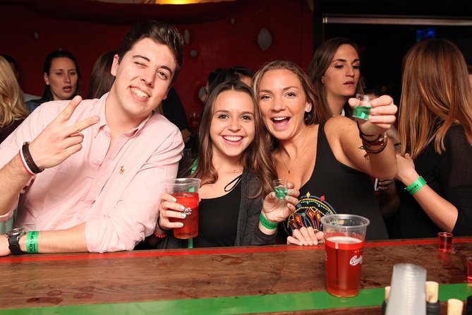 Prague Pub Crawl - Party With Travelers in Prague