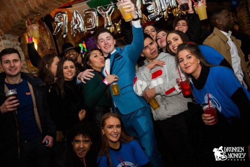 Prague: Pub Crawl with Open Bar and VIP Entry - The Real Value Behind the Tour