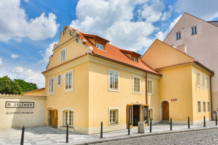 Prague: R. Jelinek Interactive Slivovitz Museum With Tasting - Experience Highlights