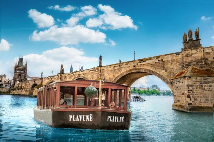 Prague: River Boat Cruise and Guided Tour With Drink - Activity Details