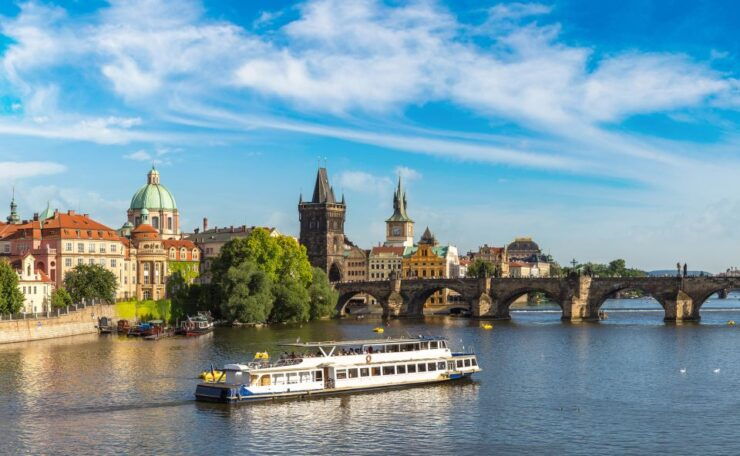Prague: River Cruise With Snack - Booking Details