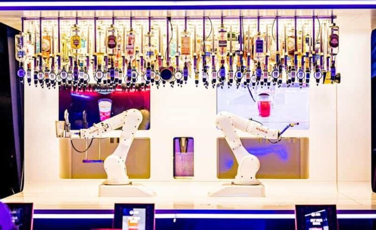 Prague: Robotic Bar Entry With a Drink Included - Good To Know