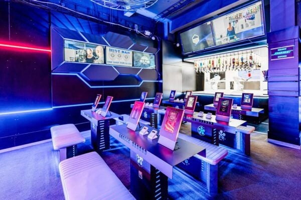 Prague: Robotic Bar Entry With a Drink Included - Tips for Visiting