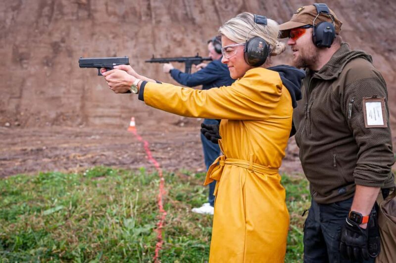 Prague: Shooting Experience with 3 to 10 Guns & Bus Transfer - FAQ