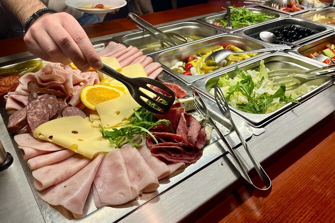 Prague: Sightseeing Boat Cruise With Buffet Dinner - Directions for Participants