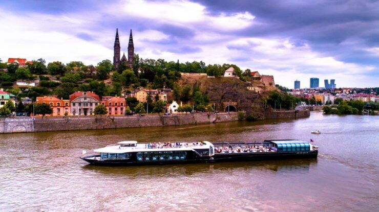 Prague: Sightseeing Dinner Cruise on Open-Top Glass Boat - Activity Details