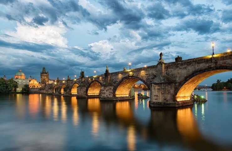 Prague Sightseeing Tour With Lunch - Activity Details