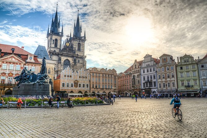 Prague Small Group Day Trip From Vienna - Overview and Tour Details