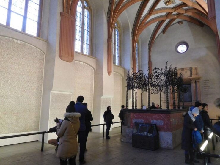 Prague: Synagogues and Jewish Quarter Private Walking Tour - Tour Experience