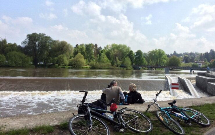 Prague: Taste of Greenways - Tour to Konopiste Castle - Activity Details