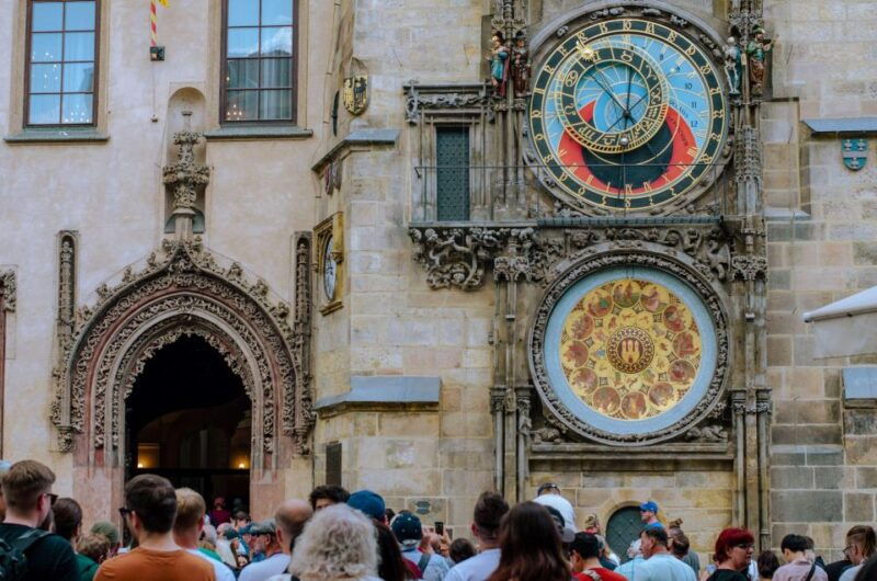 Prague: Top Sights and Historic Center Introduction Tour - An Authentic Introduction to Prague in Less Than 3 Hours