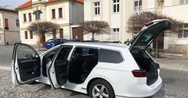 Prague: Transfer From Train/Bus Station to Hotel - Vehicle Specifications