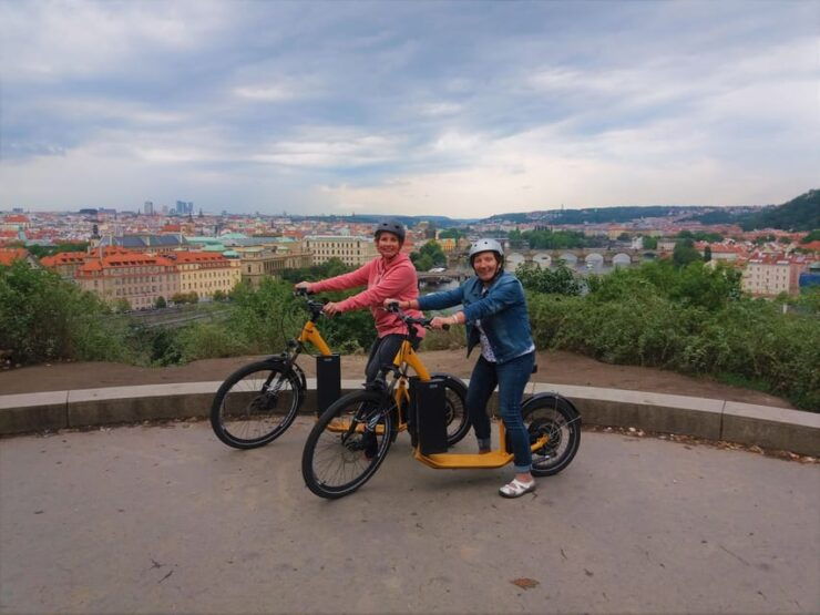Prague Ultimate E-Scooter City Tour - Key Locations Explored