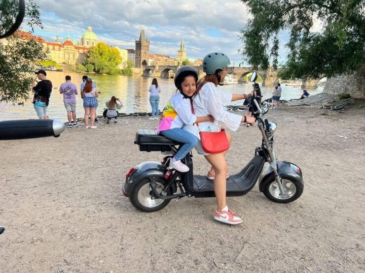 Prague: VIP Private 3 Hours E-Scooter Tour With Guide - Good To Know