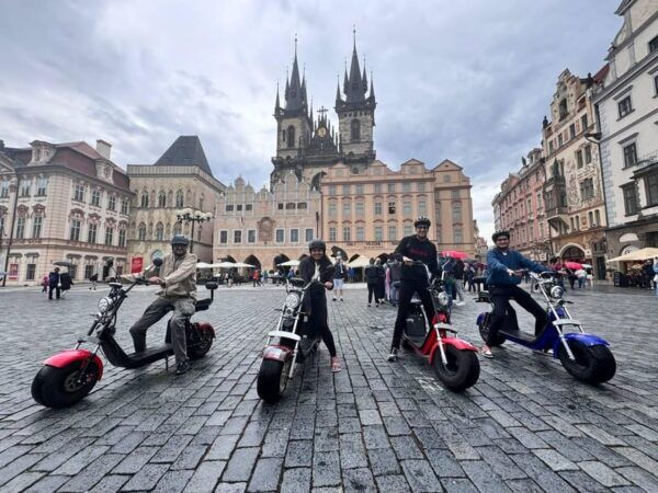 Prague: VIP Private 3 Hours E-Scooter Tour With Guide - Tour Itinerary