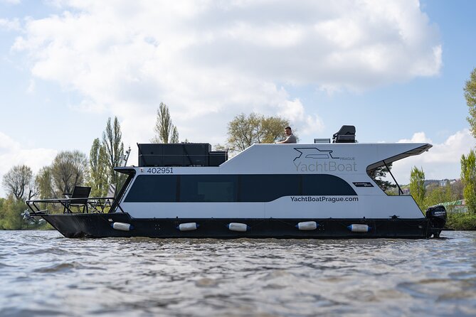 Prague VIP Yachtboat ONE Cruise With Unlimited Beer or Prosecco - Iconic Landmarks Along the Route